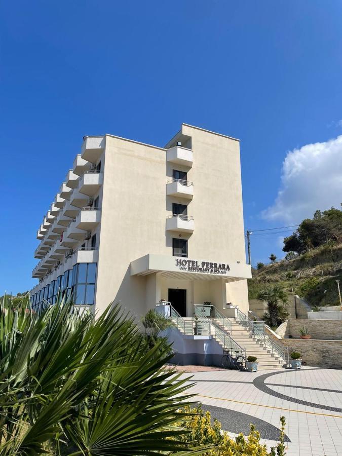 Hotel Ferrara Durrës Exterior foto