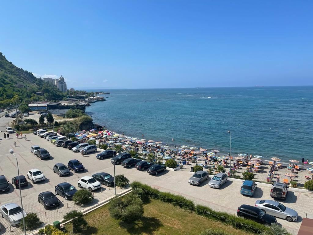 Hotel Ferrara Durrës Exterior foto